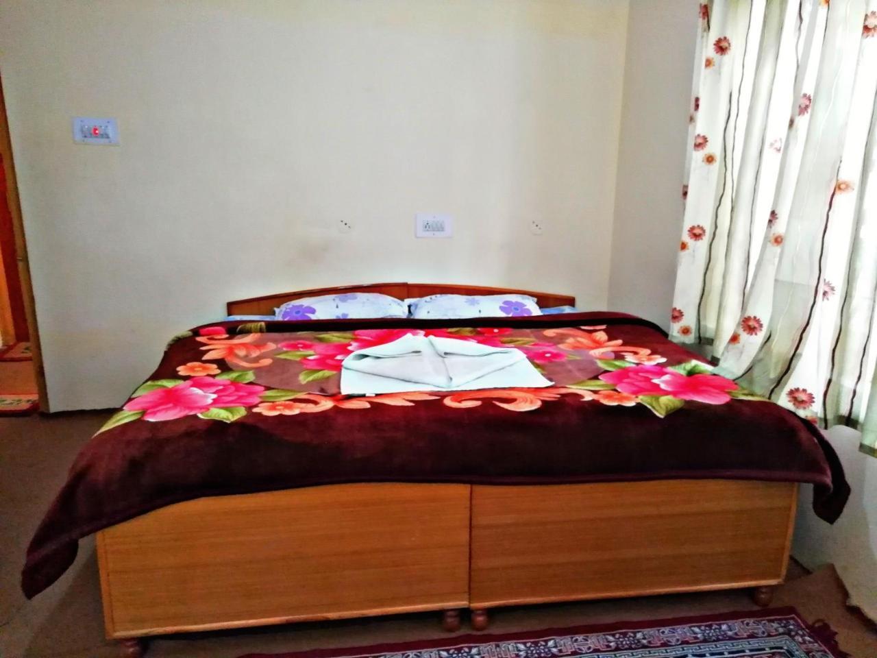 Kunga Hotel And Restaurant Manāli Extérieur photo